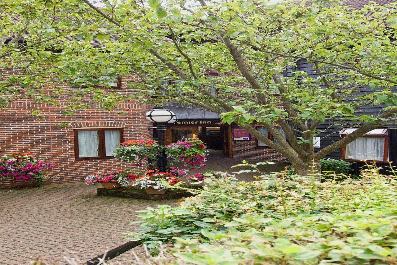 Premier Inn ทอนบริดจ์ ภายนอก รูปภาพ