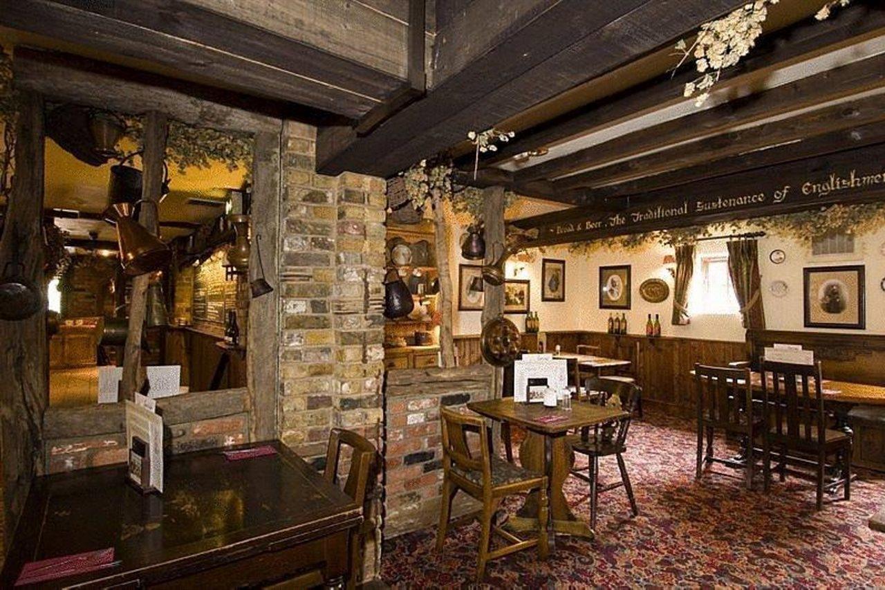 Premier Inn ทอนบริดจ์ ภายนอก รูปภาพ